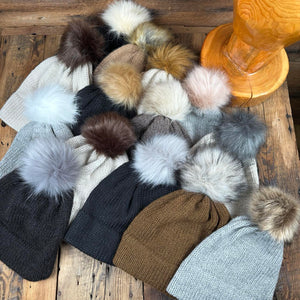 Bay of Fundy Hat with Removable Pom Pom - Natural