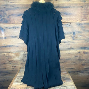 Women's Fur Trimmed Cape