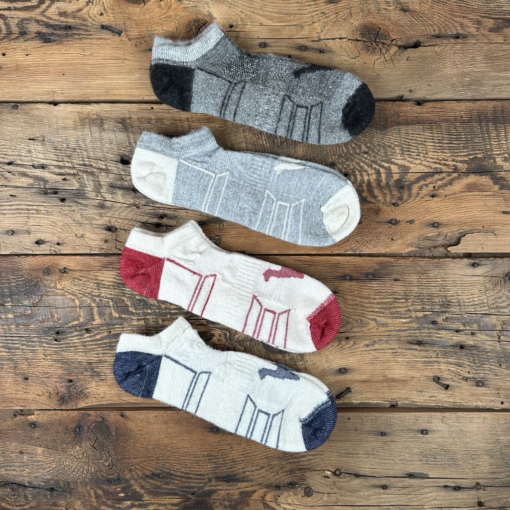 Light-Weight Crop Socks