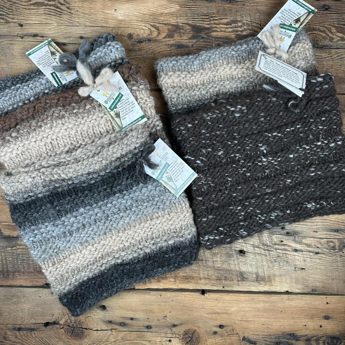 Ebb and Flow Cowl - Lopi Yarn