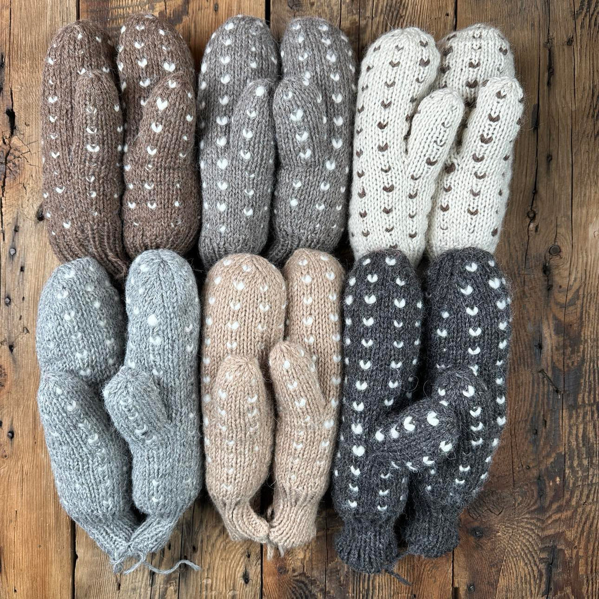 Thrum Knit Mittens - Natural Colours