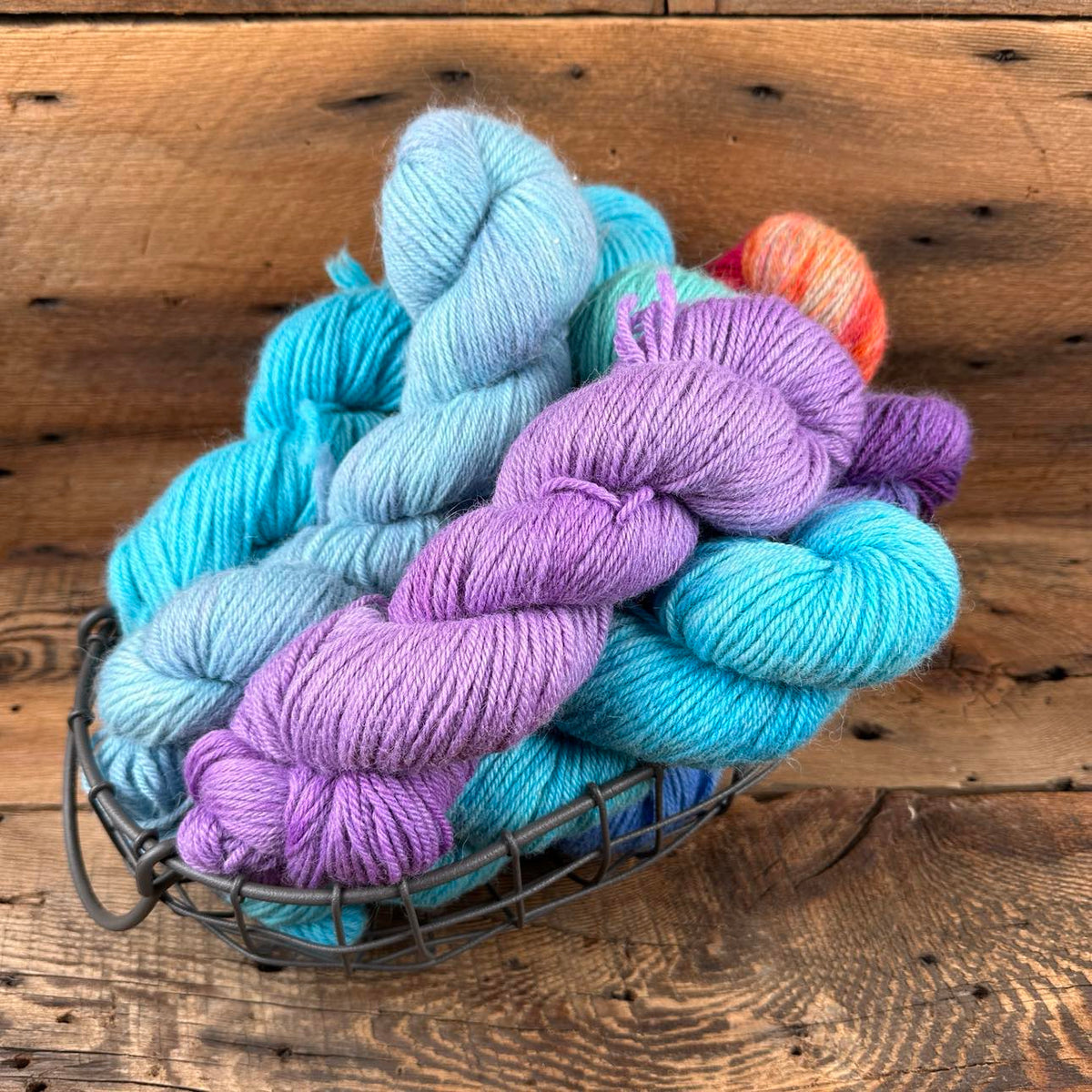 Medium-Weight Farming Co-op Yarn - Hand-Dyed