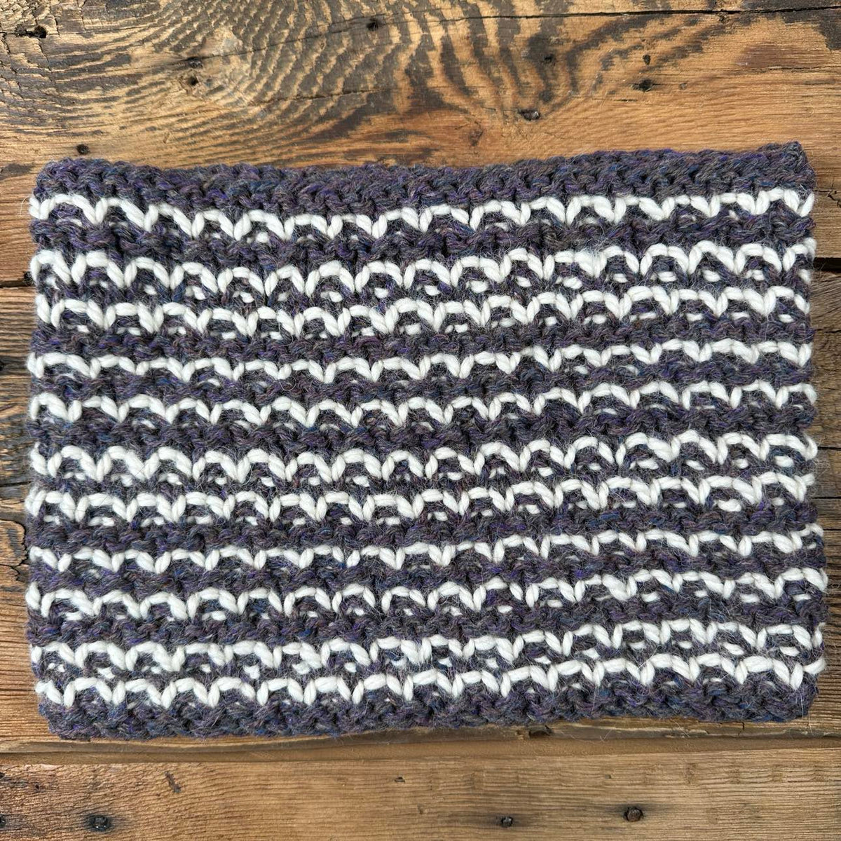 Textured Colourwork Cowls