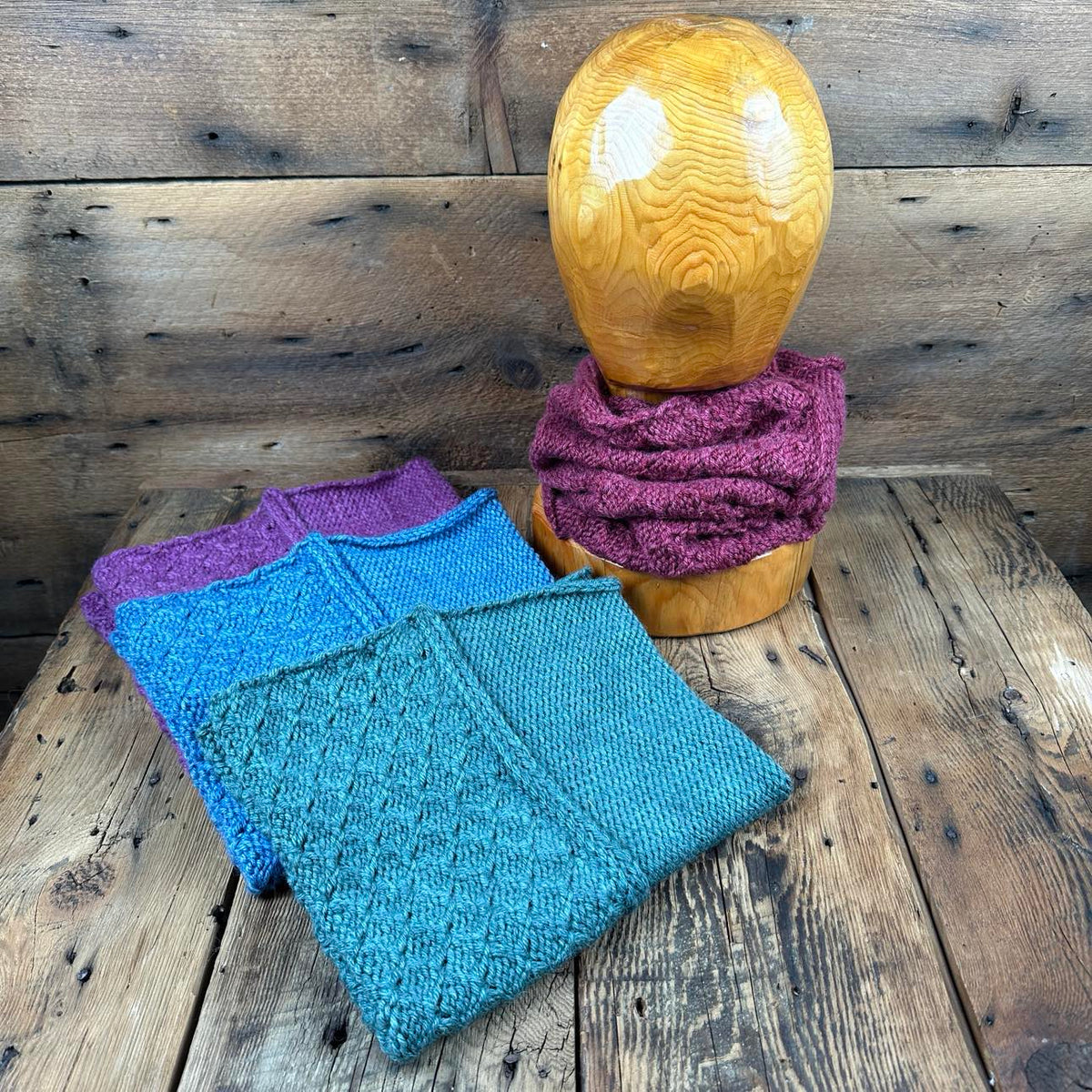 Honeycomb Cowl - Dyed