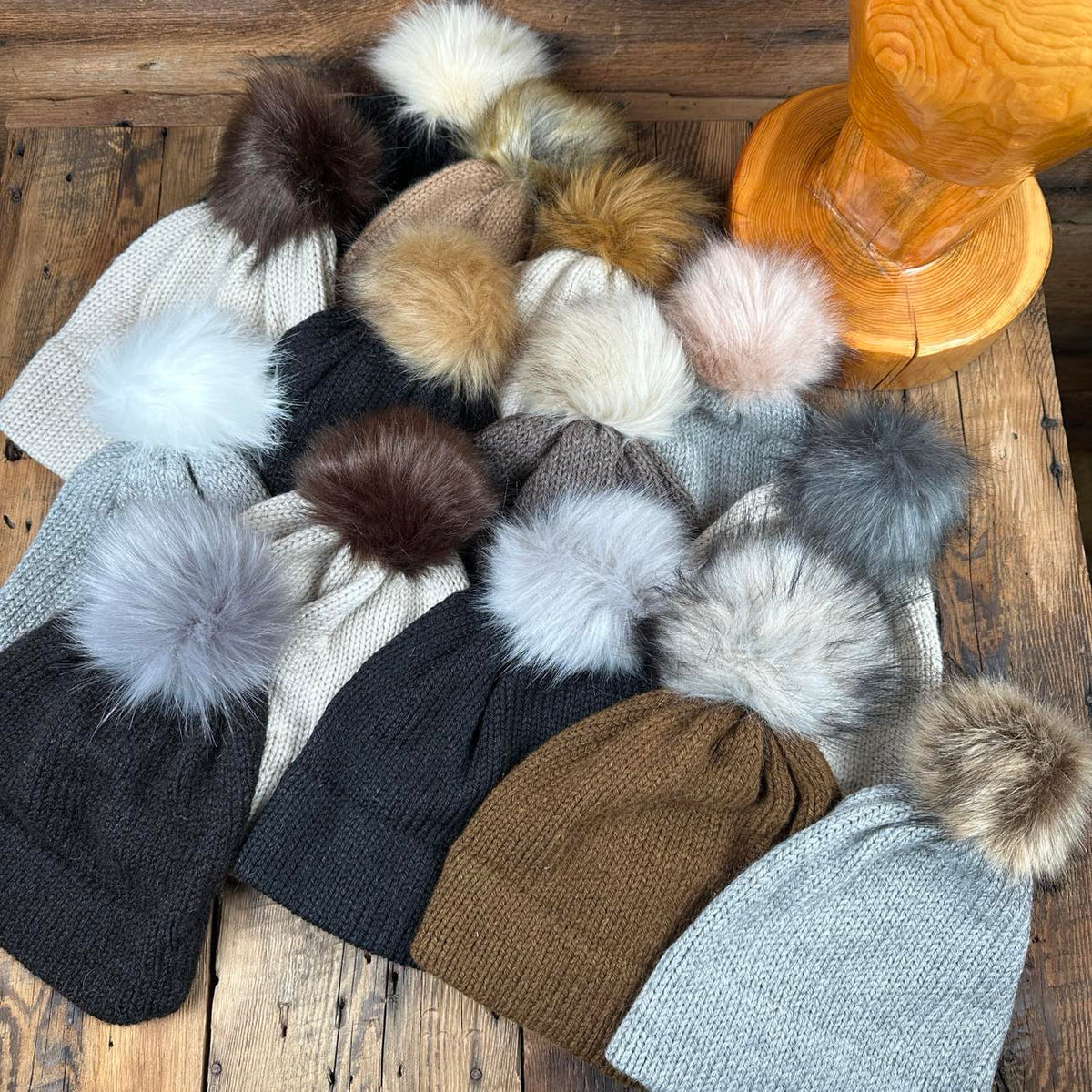 Bay of Fundy Hat with Removable Pom Pom - Natural