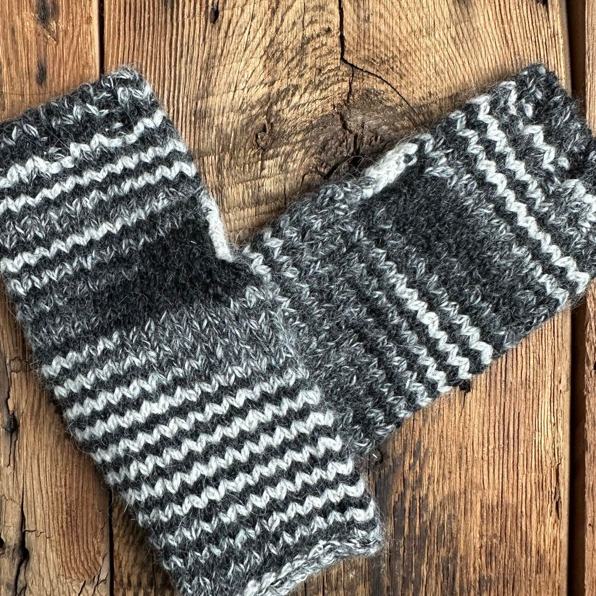 Black &amp; White Fingerless Mittens
