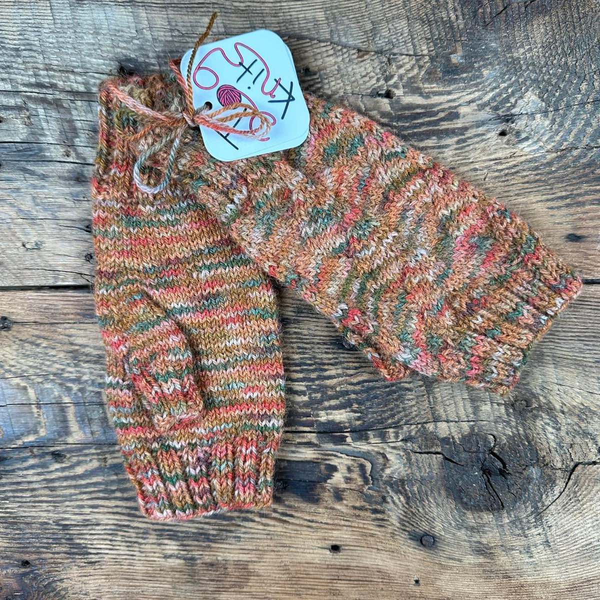 Fall-Inspired Fingerless Mittens