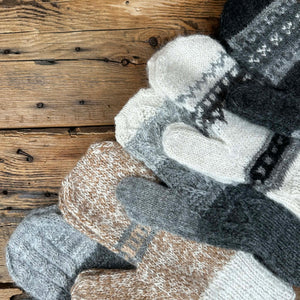 Peruvian Single-Knit Mittens