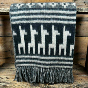 Alpaca Motif Throw