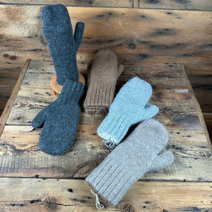 Men's Heavy-Knit Reversible Mittens