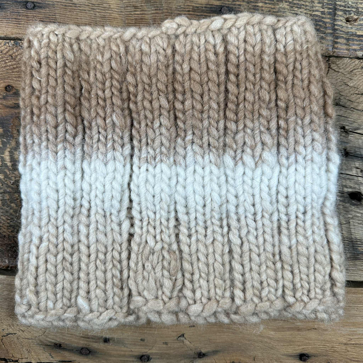 Cafe-au-Lait Lopi Cowl