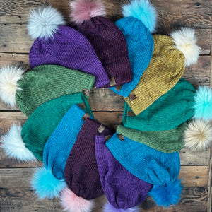 Bay of Fundy Hat with Removable Pom Pom - Dyed