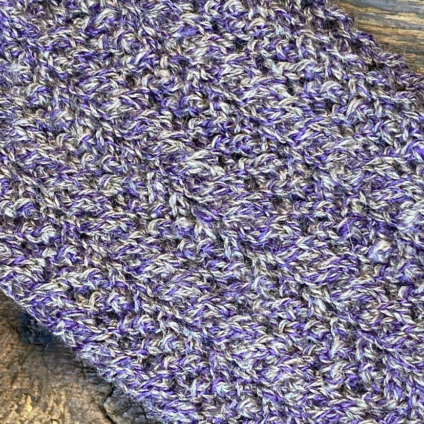 Detailed Patterned Hand-Knit Ladies&#39; Socks - by Marcella