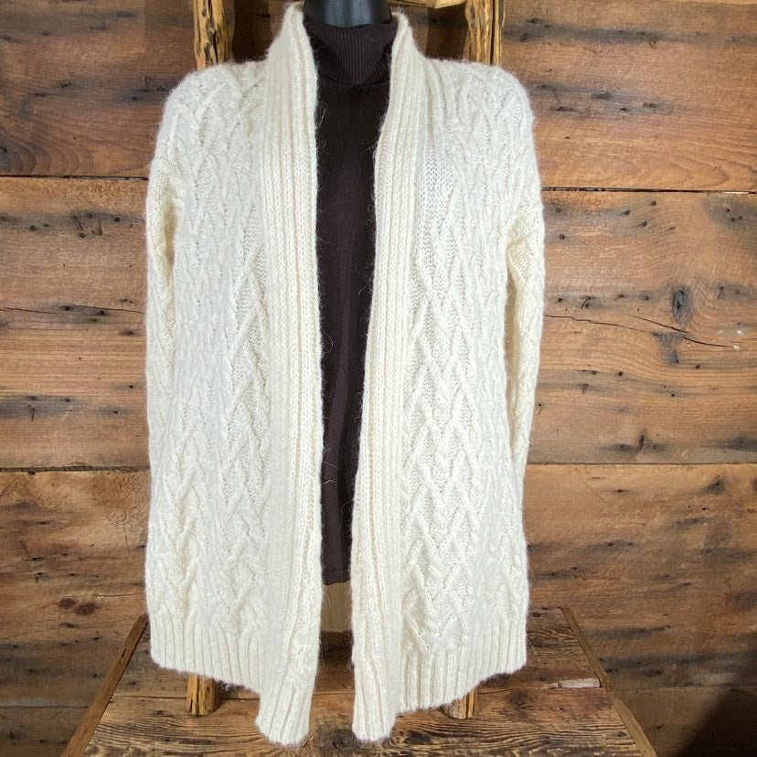 Women&#39;s Lattice Cable Cardigan