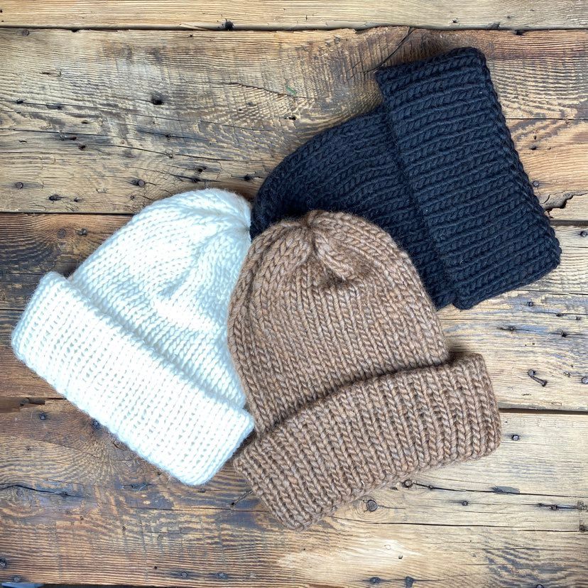 Coastal Tide Hat - Natural Solid and Variegated Colours