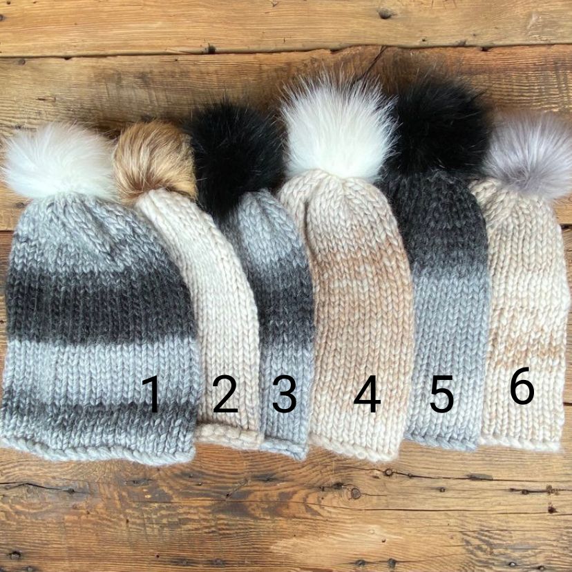 Beachcomber Beanie with Removable Vegan Pom Pom - Natural