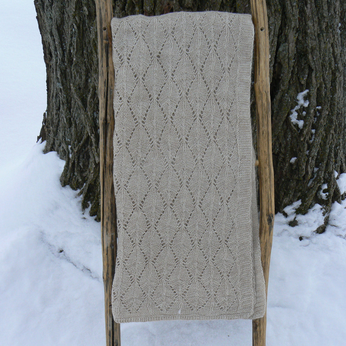 Leaf Knit Patterned Shawl